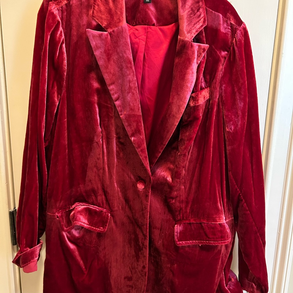 Velvet Red Women's Jacket